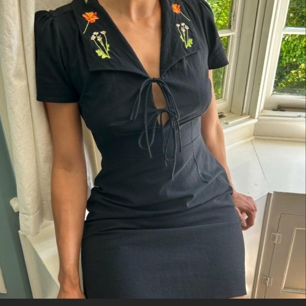 Lisa Says Gah Alexa Shirtdress Floral Black Dress